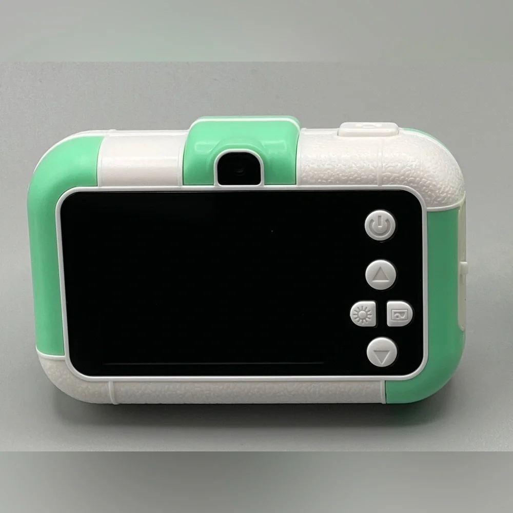 Suziyo Digital Camera For Children-‎ Green 40MP New in Box